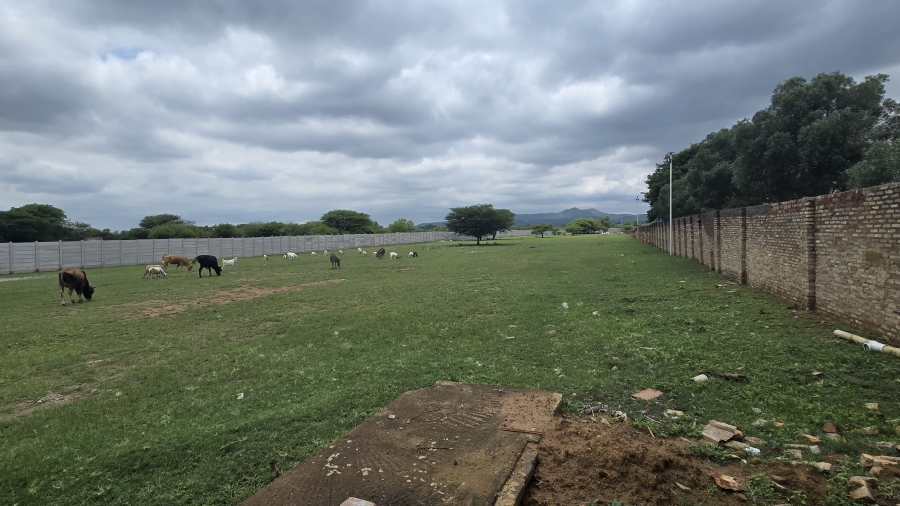 Commercial Property for Sale in Renosterfontein A H North West